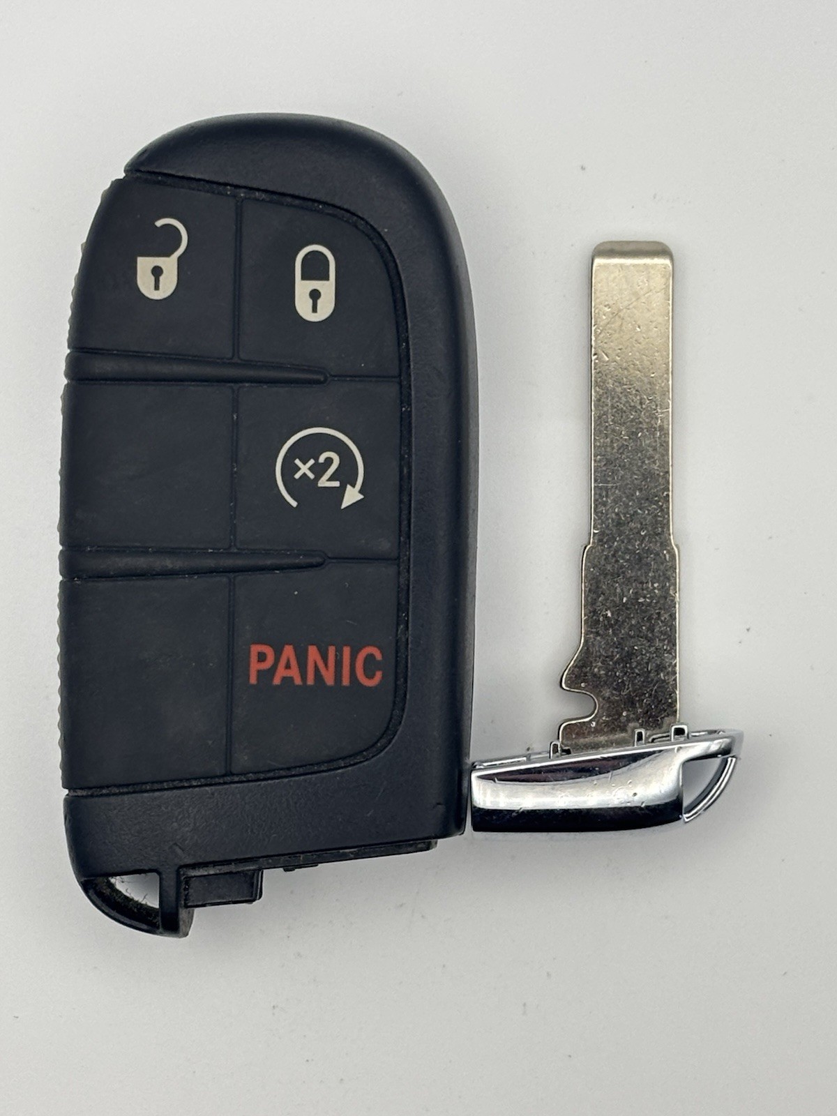 OEM 2017-2026 JEEP COMPASS smart keyless entry remote key fob M3N-40821302 WORN