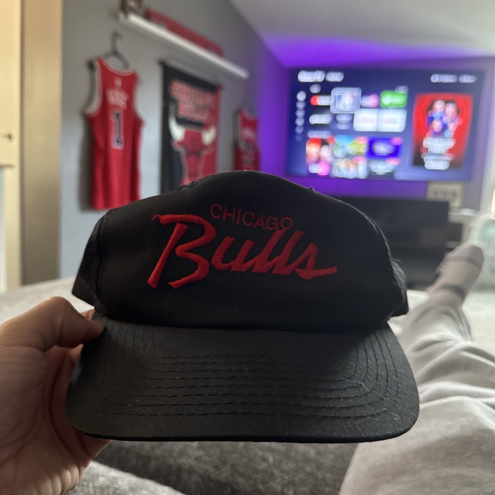 Vintage Chicago Bulls Script Sports Specialties Twill Snapback Hat OSFA NBA 90s Vintage Chicago Bulls Script Sports Specialties Twill Snapback Hat OSFA NBA 90s