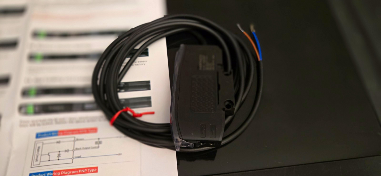 AMXYHCO E3Z-18ZWP Digital Fiber Optic Sensor Amplifier Unit - Brand New