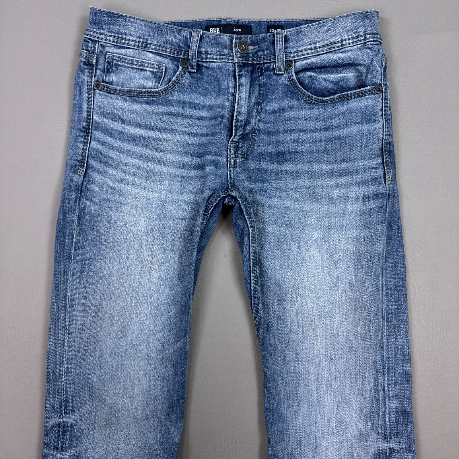 BKE Jeans Mens 32x30 Blue Aiden Buckle Denim Pants Faded Embroidered Stretch BKE Jeans Mens 32x30 Blue Aiden Buckle Denim Pants Faded Embroidered Stretch
