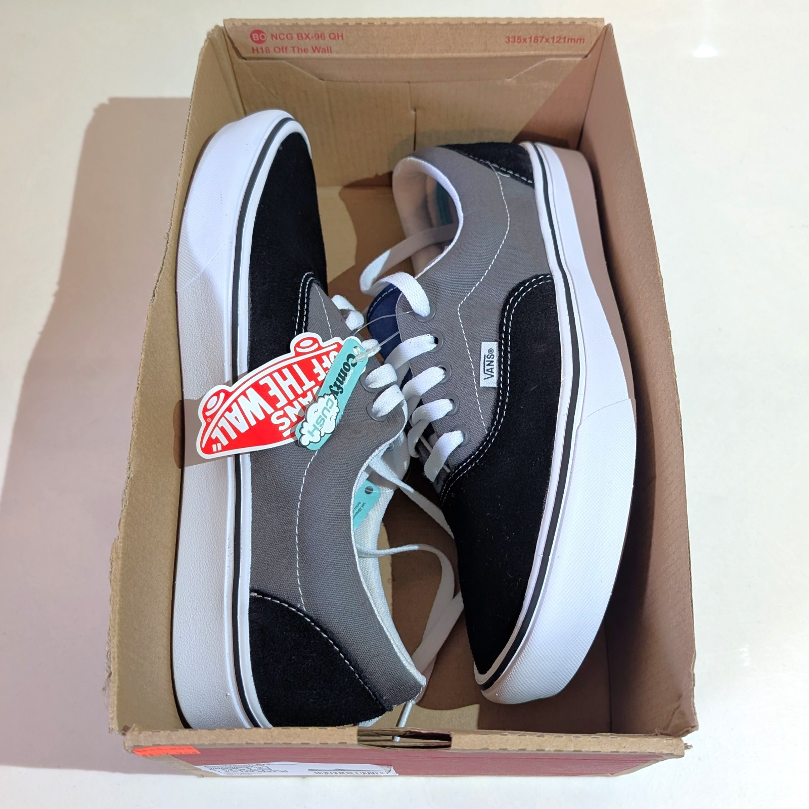 Vans Comfycush Era Sneakers Tri-Tone Black Gray Blue Mens 9.5 Womens 11 New Vans Comfycush Era Sneakers Tri-Tone Black Gray Blue Mens 9.5 Womens 11 New