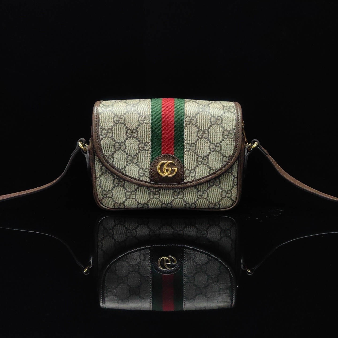 Gucci Pre-Owned Authentic Shoulder Bag Free Tracked Shipping