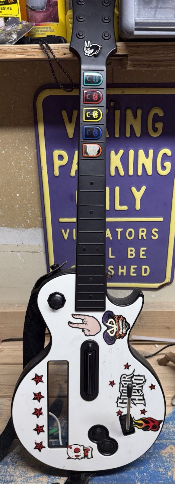 Guitar Hero Gibson Les Paul Wireless Guitar Controller Wii White No Cover Guitar Hero Gibson Les Paul Wireless Guitar Controller Wii White No Cover