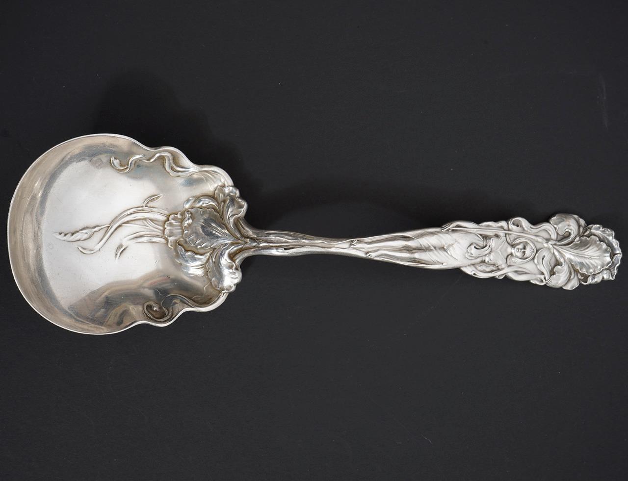 Alvin Silver RAPHAEL 1902 Solid Sterling Silver  147g Serving Spoon, 9\
