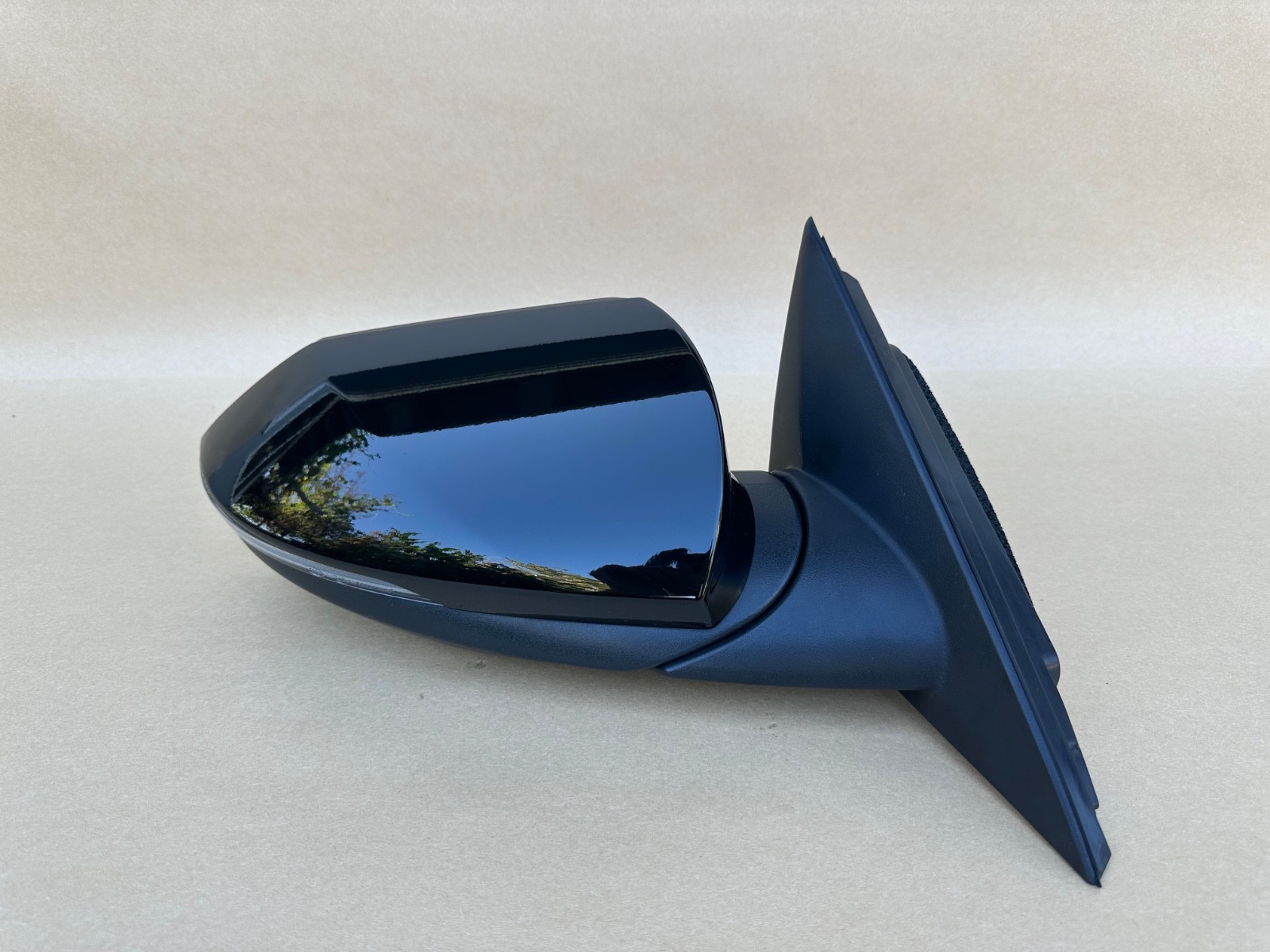 24-26 Hyundai Elantra Right Side Mirror W/Blind Spot OEM Black 87620AA170