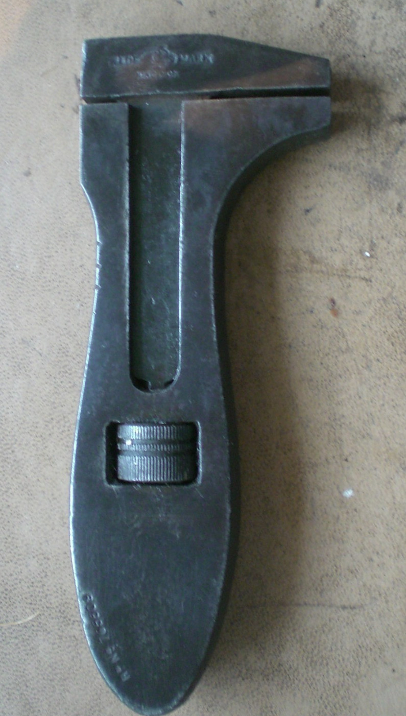 SIX  INCH ADJUSTABLE SPANNER  KIG DICK  1931