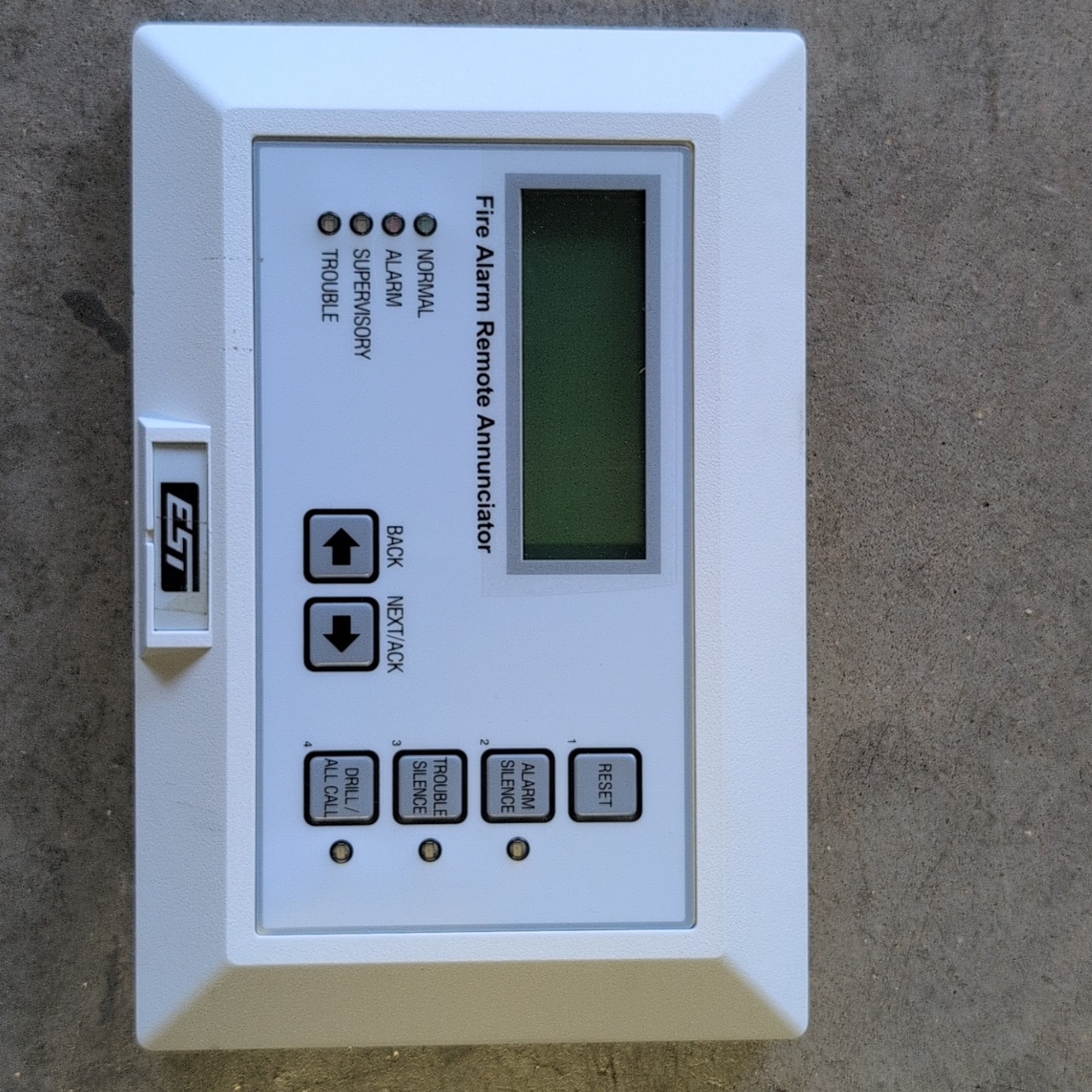 EST Edwards EST 2 Fire Alarm Remote Annunciator 2-LSRA-C LCD Display & Keypad EST Edwards EST 2 Fire Alarm Remote Annunciator 2-LSRA-C LCD Display & Keypad