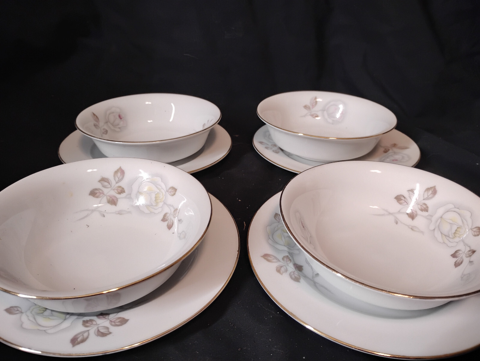 Set of 4 Johann Haviland Bavaria SWEETHEART ROSE  Dessert Plates & Bowls 8 Pcs