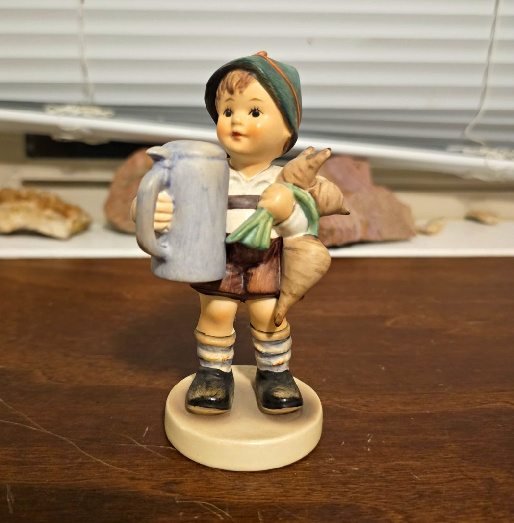 Vintage Goebel Hummel Figurine 
