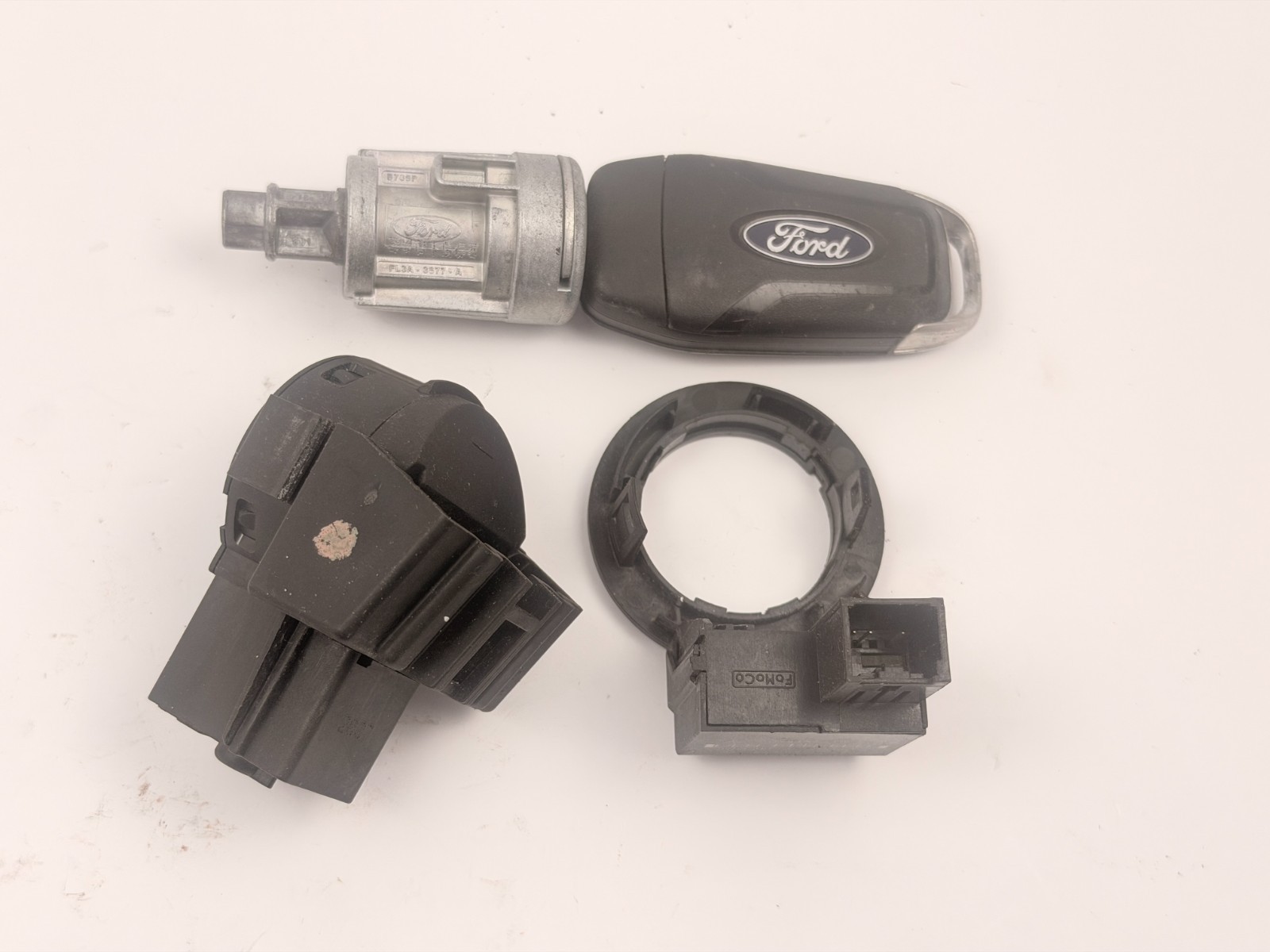 2015-2020 FORD F-150 IGNITION SWITCH LOCK W/KEY & IMMOBILIZER OEM 2015-2020 FORD F-150 IGNITION SWITCH LOCK W/KEY & IMMOBILIZER OEM