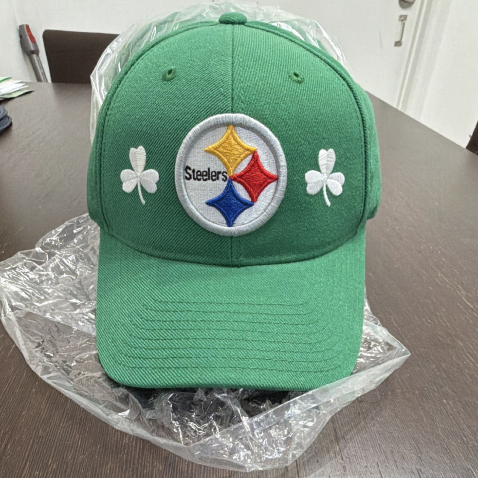 Reebok Pittsburgh Steelers NFL Green Cap One Size Football Official Licensed Reebok Pittsburgh Steelers NFL Green Cap One Size Football Official Licensed