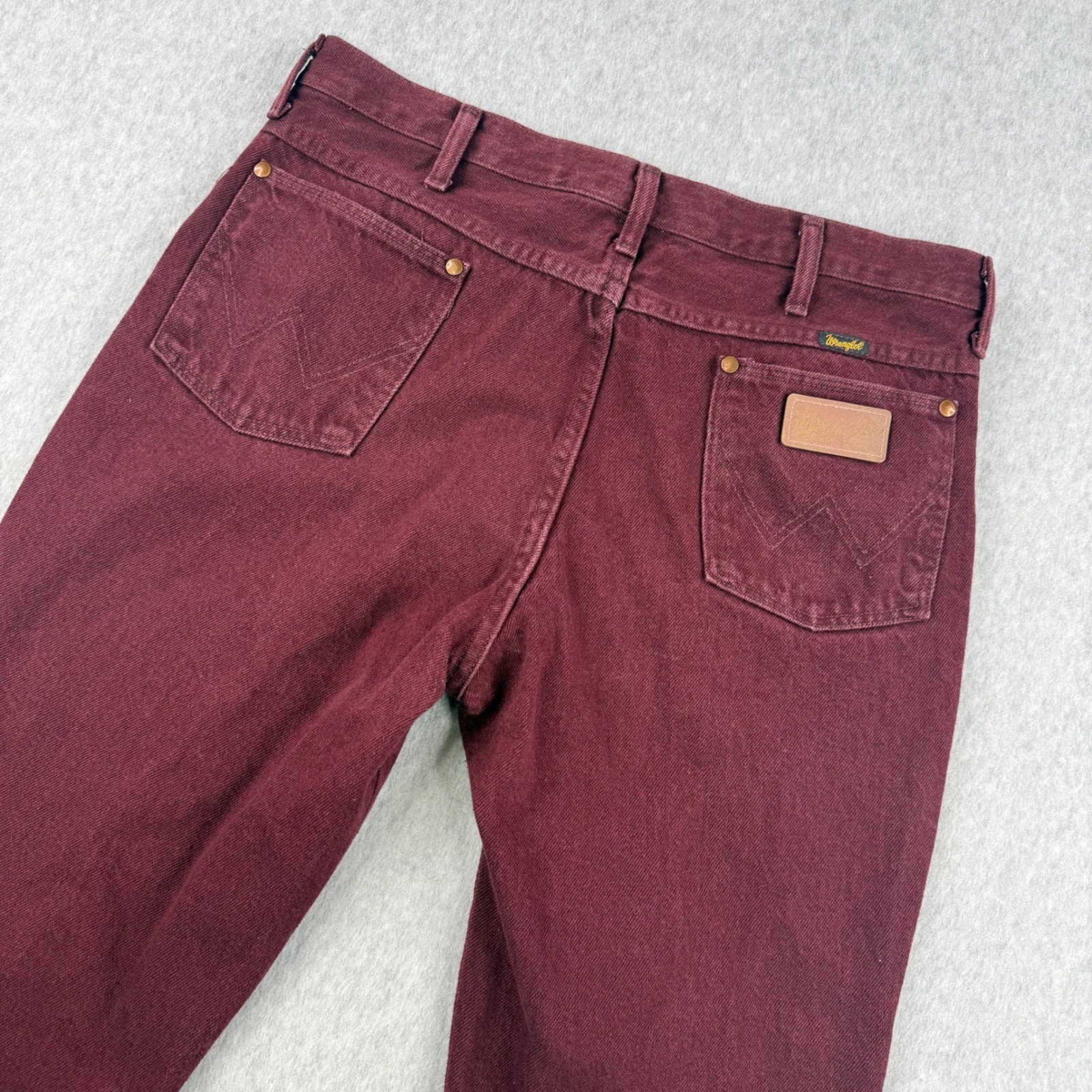 Vintage Wrangler Jeans Mens 36x30 Maroon 936 Slim Fit Cowboy Cut Made in USA
