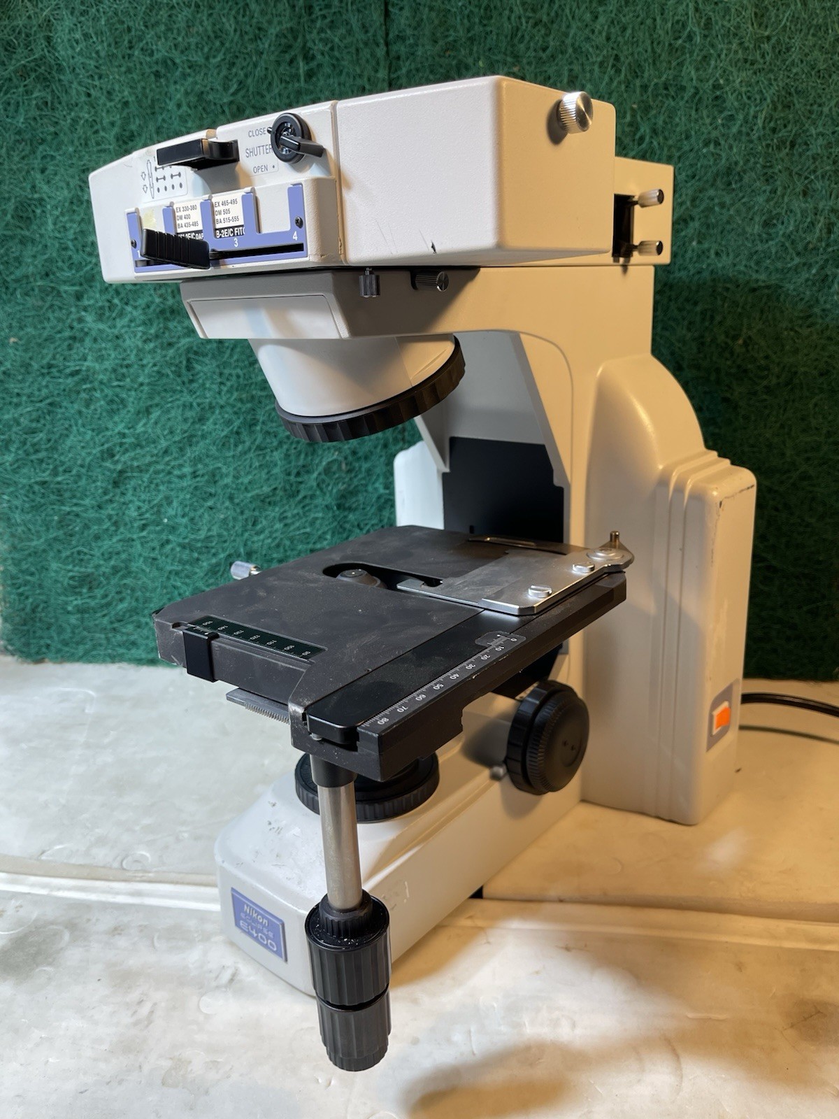 Nikon Eclipse E400 Y-FL Fluorescence Microscope with Flurolux Illuminator 