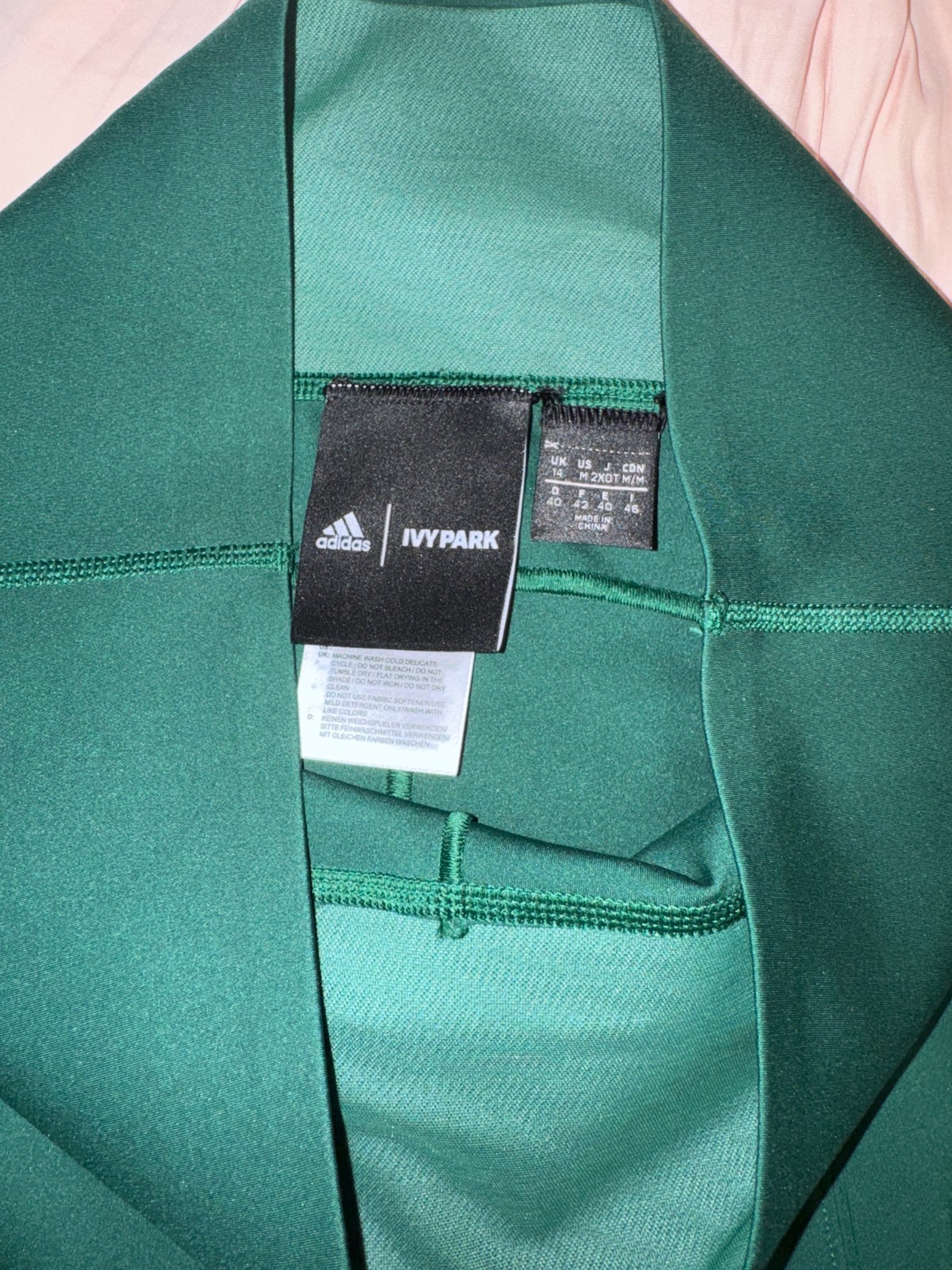 Limited Edition Adidas x Ivy Park Green Mesh 3-Stripes Tights - Size M Limited Edition Adidas x Ivy Park Green Mesh 3-Stripes Tights - Size M