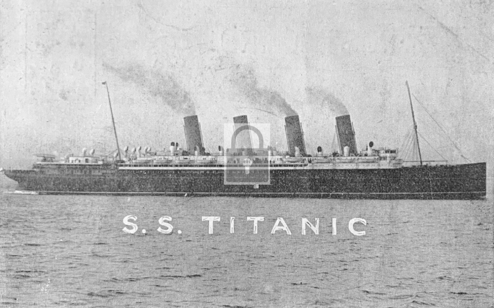 SS Titanic Ship - Reprint SS Titanic Ship - Reprint