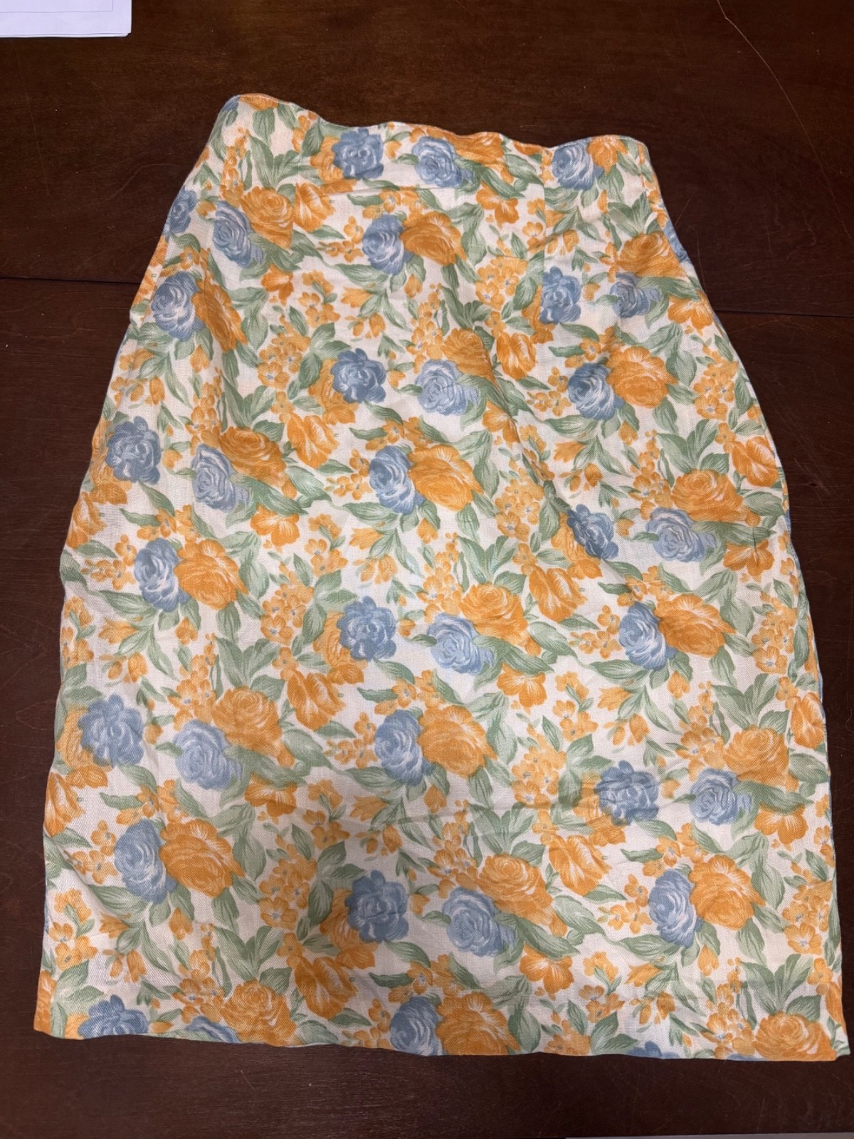 Vintage 90’s pencil skirt with blue and yellow flowers