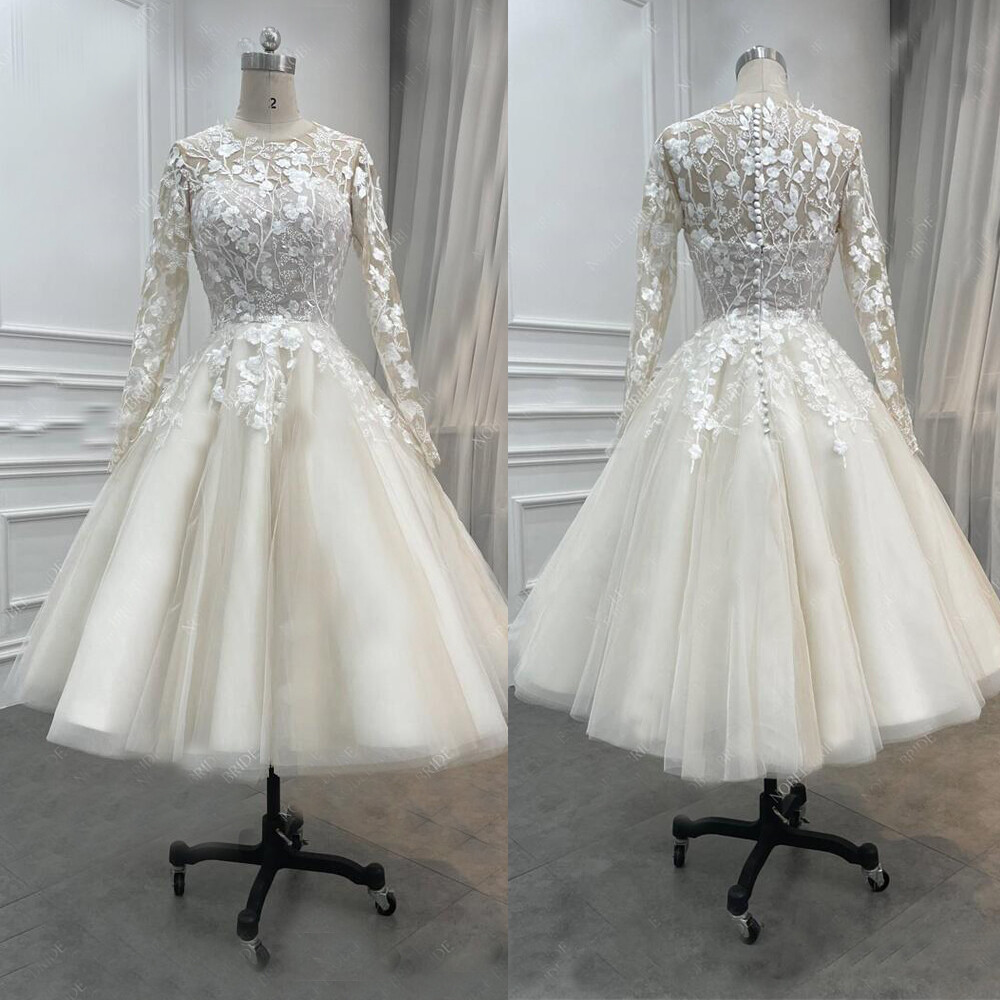 Lace Appliques Short Wedding Dresses With Long Sleeves Tea Length Bridal Gowns