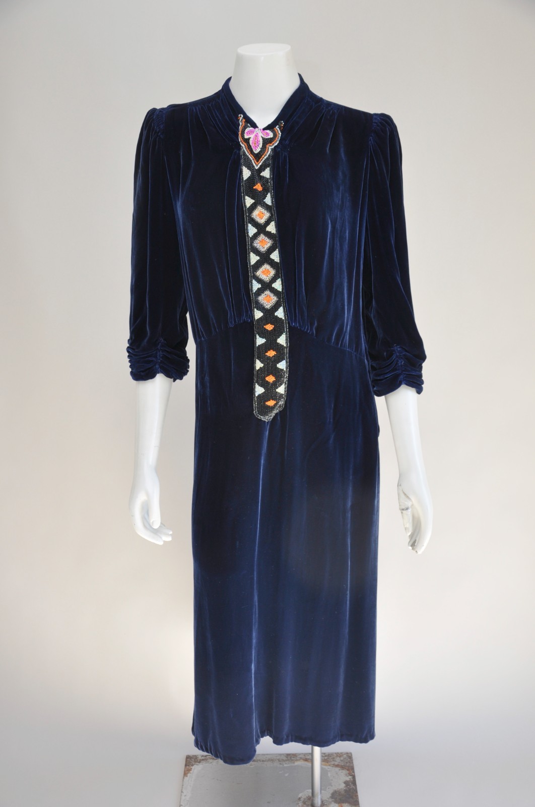 Vintage 1930s 40s Blue Silk Velvet Dress w/ Beaded Front Art Deco Party Fall M-L