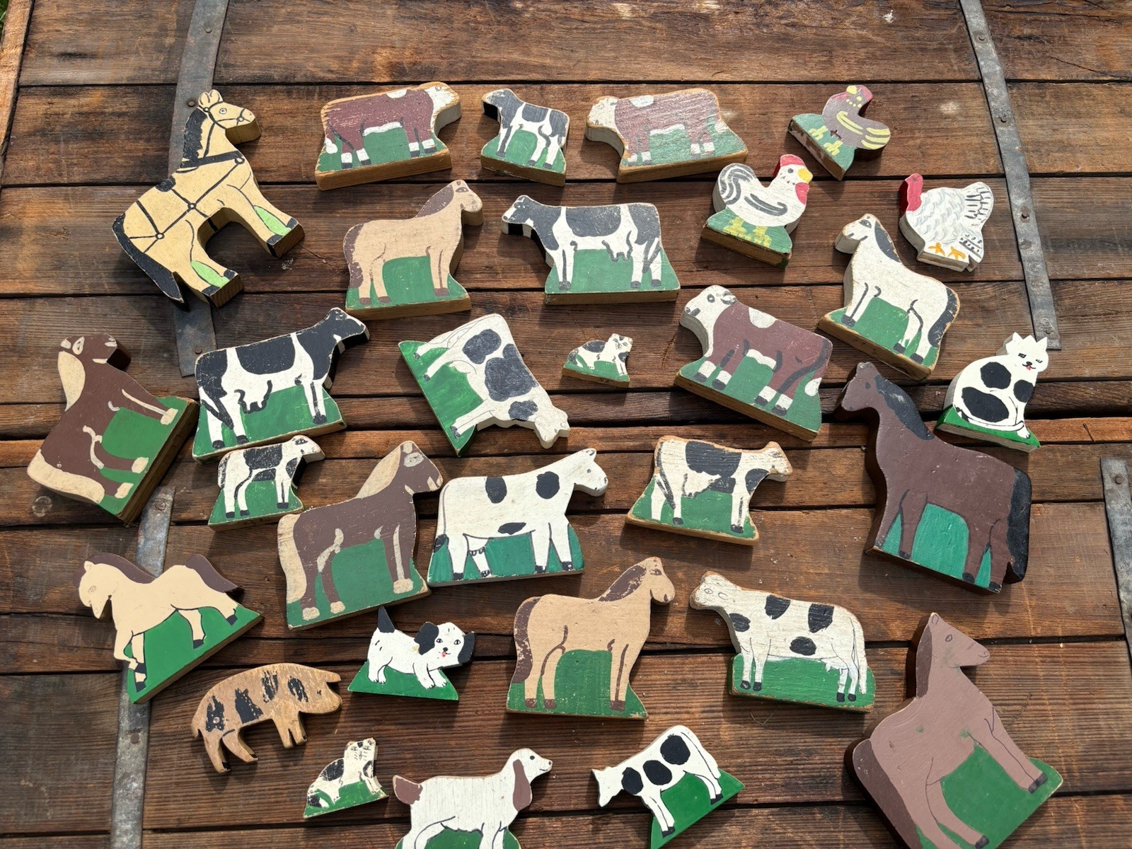 VTG Wood Farm Animal Cutout Lot 30 Doublesided Painted Folk Art VTG Wood Farm Animal Cutout Lot 30 Doublesided Painted Folk Art