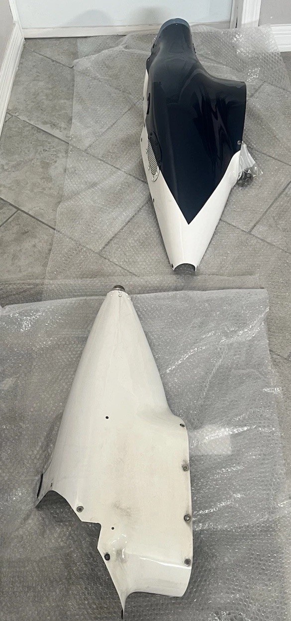 Bell 206B3 tailboom vertical fin / dorsal fin fairing assemblies