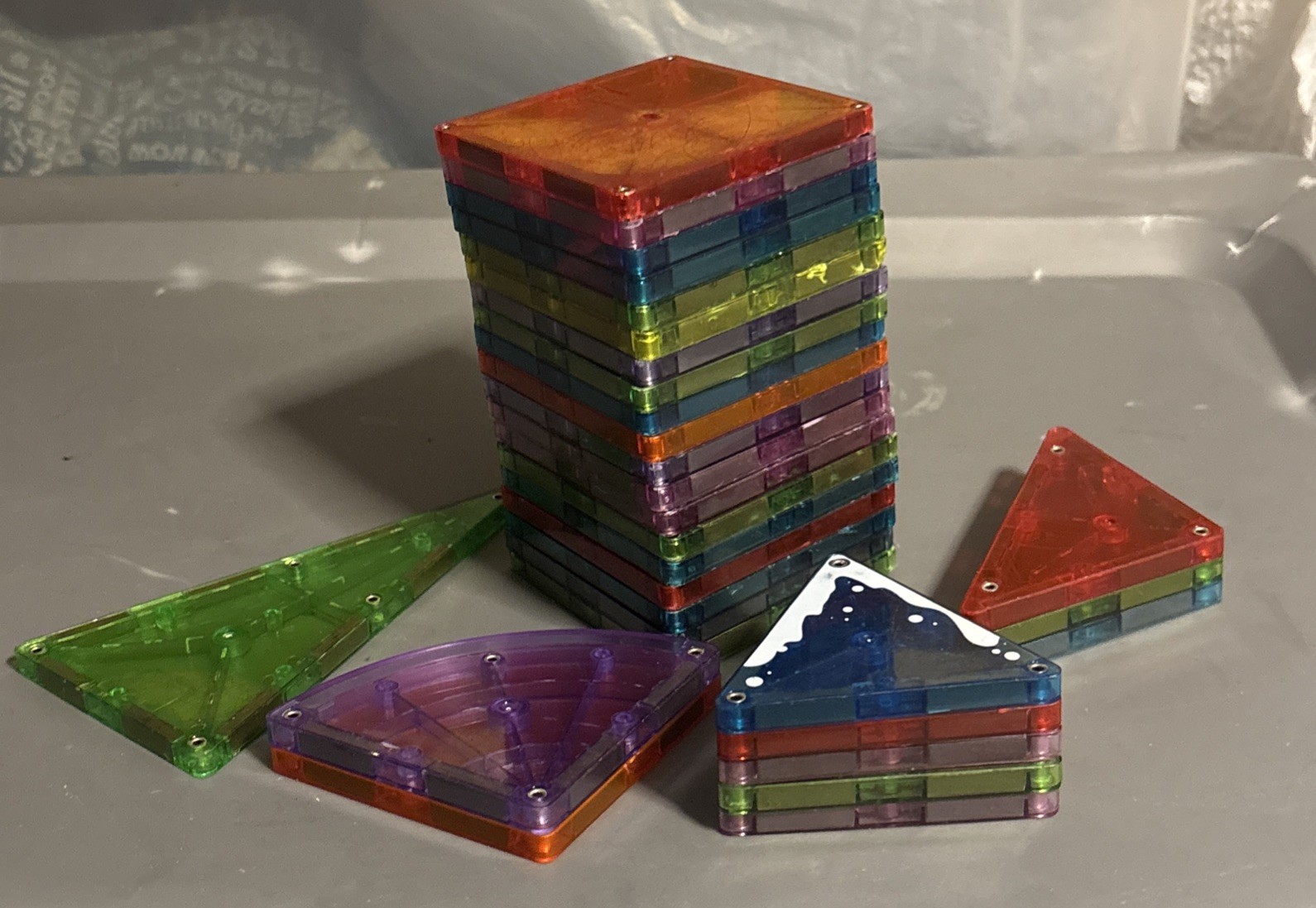 Magnetic Magna-Tiles Building Lot Of 25+ Mixed Lot Different Shapes And Colors Magnetic Magna-Tiles Building Lot Of 25+ Mixed Lot Different Shapes And Colors
