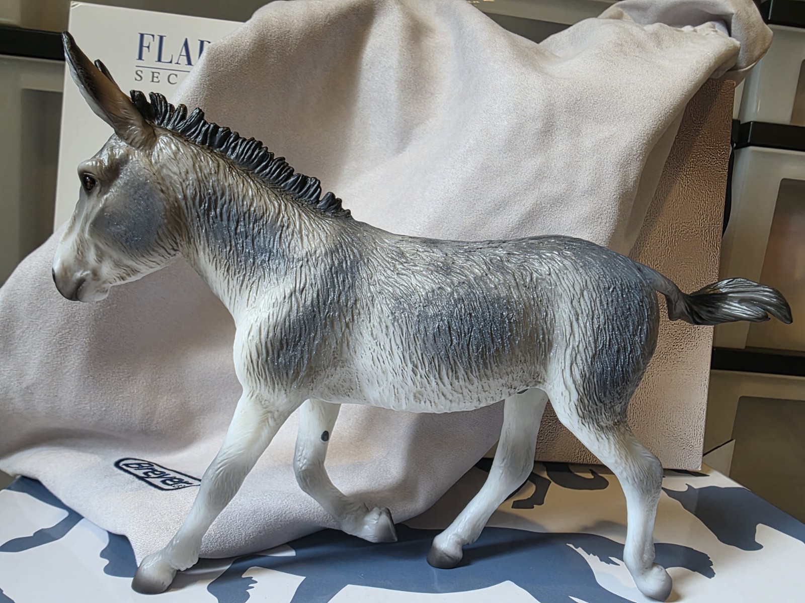 Breyer Flapjack Premier Collection 2026 w/ Bag, Box, & COA - Donkey Only 