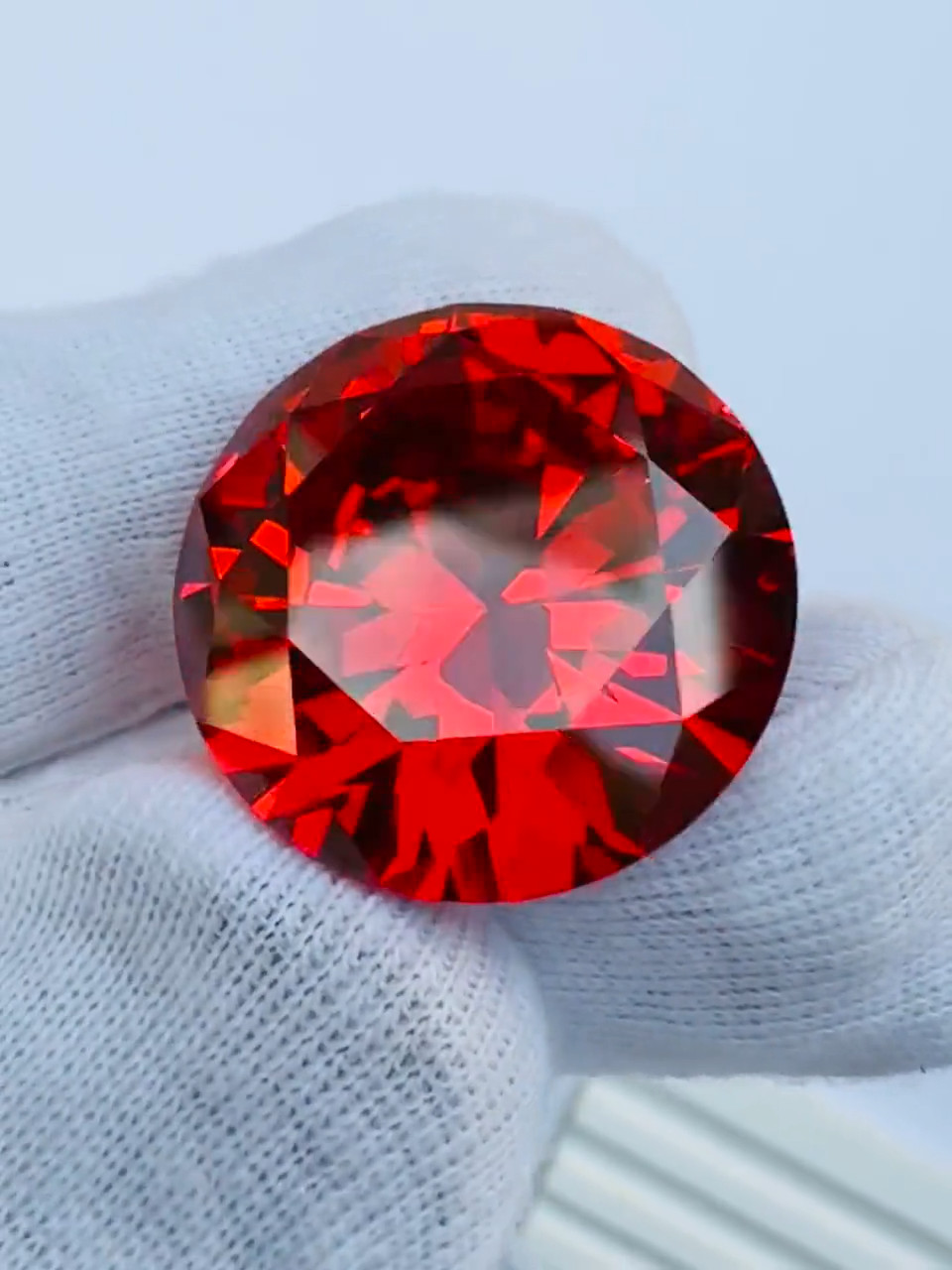 CERTIFIED 10.00 Ct Earth-Mined Natural Red Diamond Round cut LOOSE VVS1/ 14.5 mm