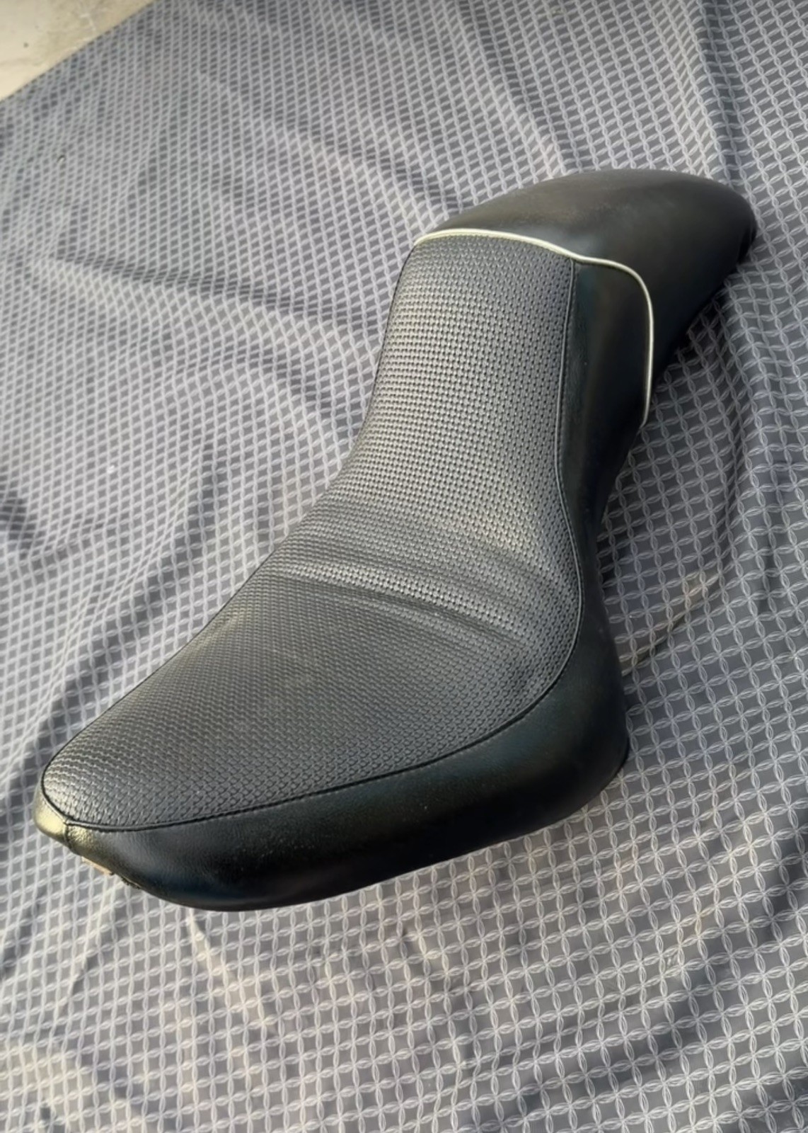 Vintage Corbin Gentry Gunfighter Harley Davidson Softtail/ Rigid Seat