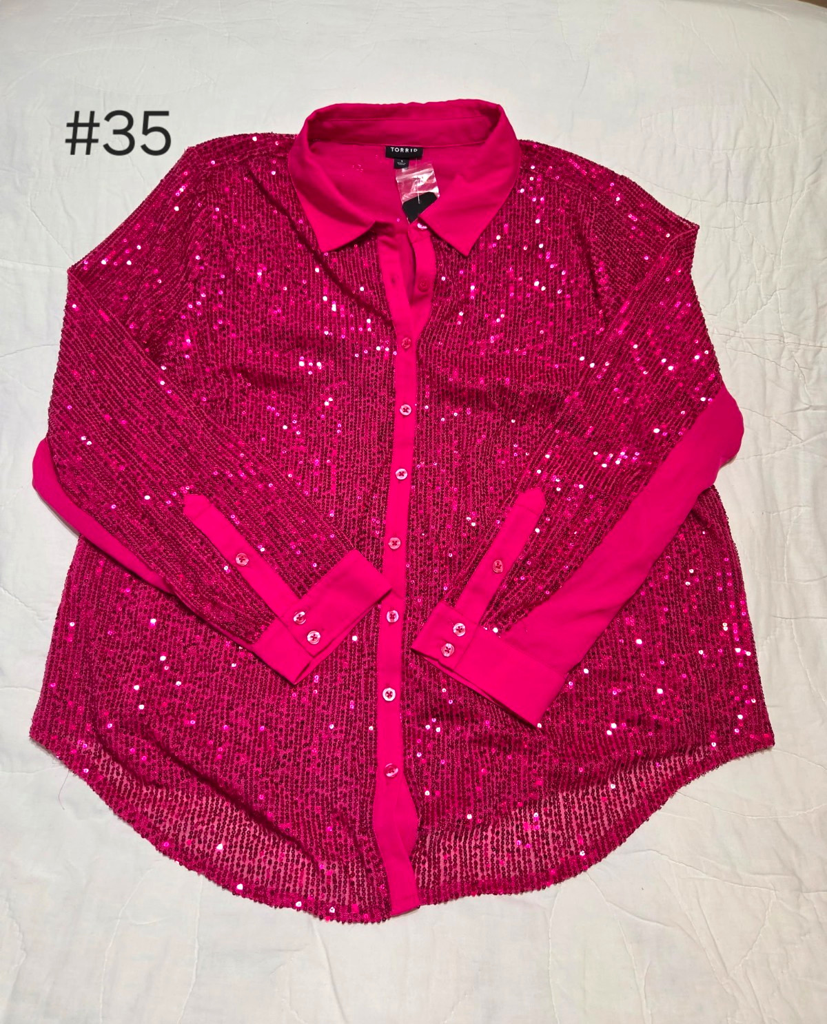 Torrid Women\'s Pink Solid Sequin Button-Up Collared Long Sleeve Blouse 1 Plus Torrid Women\'s Pink Solid Sequin Button-Up Collared Long Sleeve Blouse 1 Plus