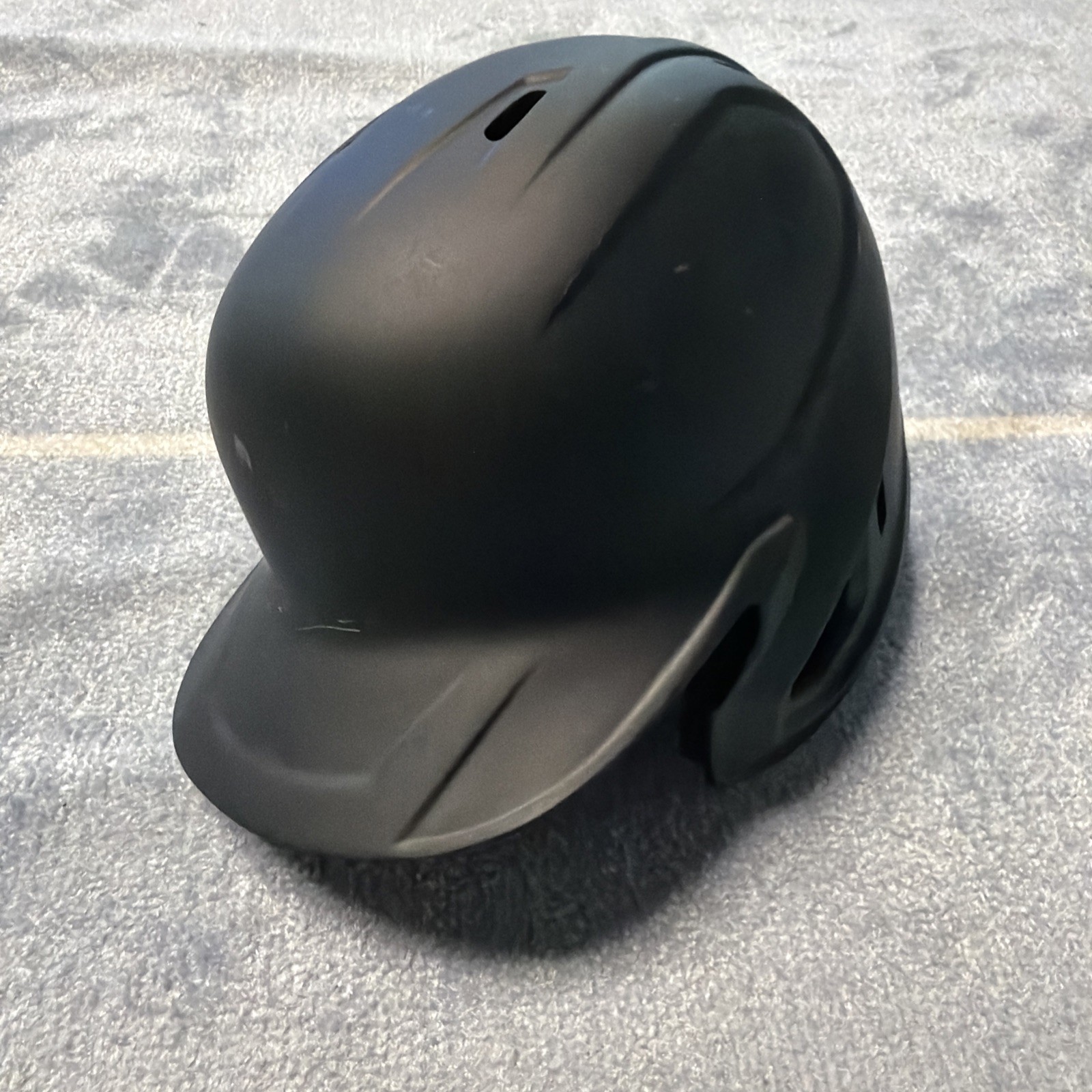 Team Issued Rawlings Mach Pro Batting Helmet Size 7 RIGHT HANDED BATTER Team Issued Rawlings Mach Pro Batting Helmet Size 7 RIGHT HANDED BATTER