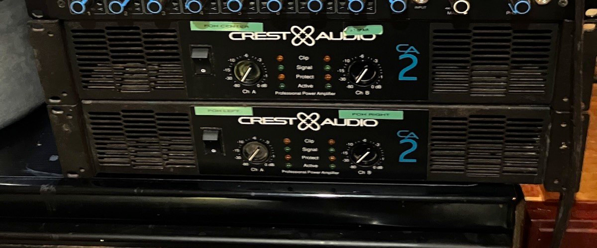 pair of Crest Audio CA2 Professional Power Amplifier Rack UntPro Audio Equipment pair of Crest Audio CA2 Professional Power Amplifier Rack UntPro Audio Equipment