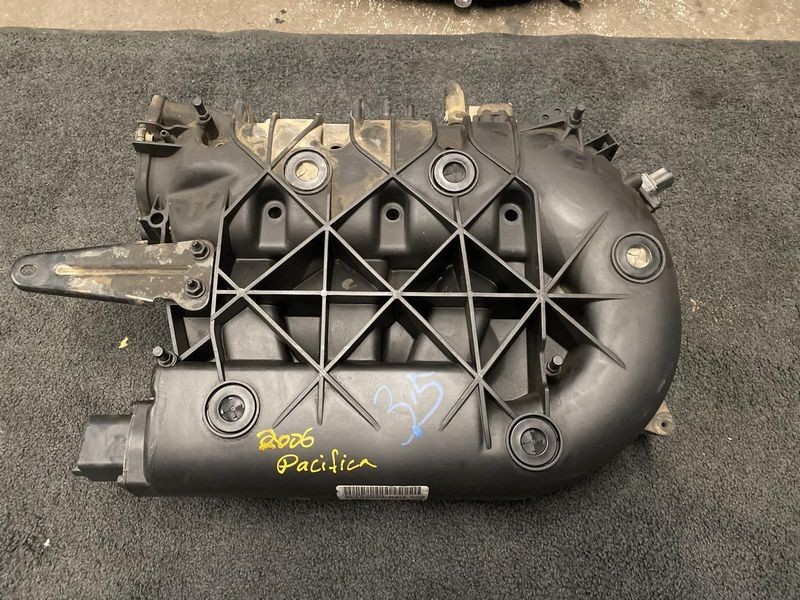 2005-2006 Chrysler Pacifica 3.5L Upper Intake Manifold Assembly Oem 2005-2006 Chrysler Pacifica 3.5L Upper Intake Manifold Assembly Oem