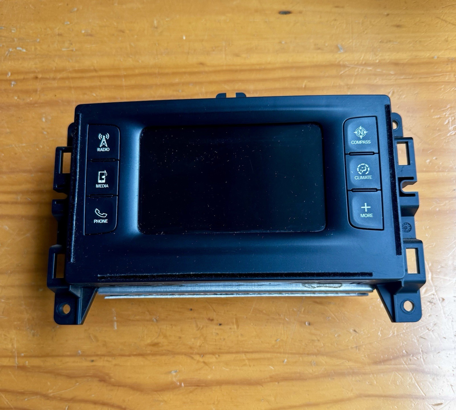 2015-2016 CHRYSLER 200 RADIO RECEIVER DISPLAY SCREEN VP2  P68237069AC OEM
