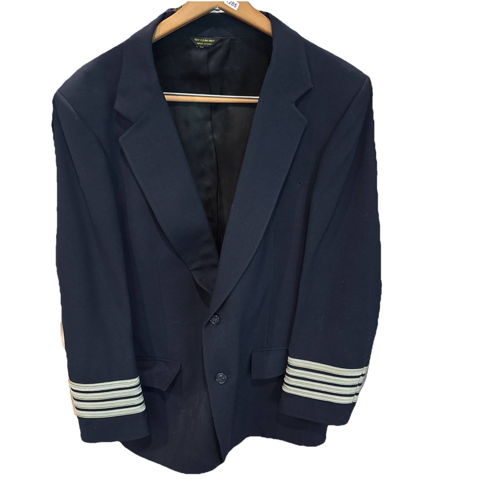 Vtg American Airlines Pilots (Captain) Navy Uniform Jacket 43L See photos #1285 Vtg American Airlines Pilots (Captain) Navy Uniform Jacket 43L See photos #1285