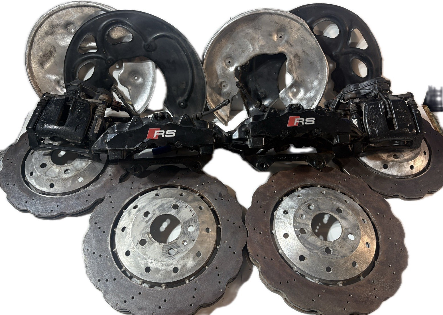 2013-2017 AUDI RS5 BRAKE CALIPER WITH ROTOR SHELDS 28K MILES FULL SET 2013-2017 AUDI RS5 BRAKE CALIPER WITH ROTOR SHELDS 28K MILES FULL SET