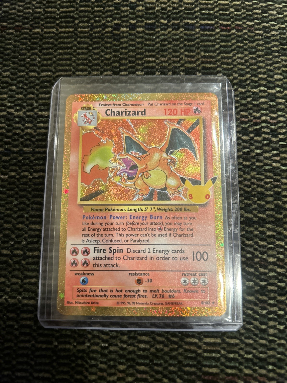Charizard 4/102 30th Anniversary Classic Collection Pokemon TCG Charizard 4/102 30th Anniversary Classic Collection Pokemon TCG
