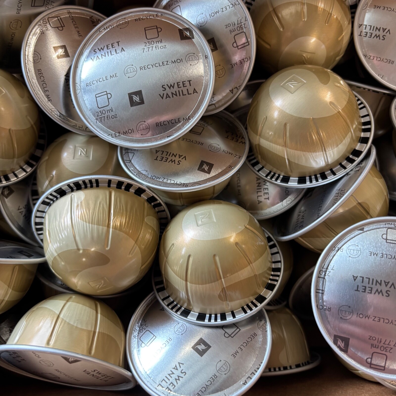 Nespresso Vertuo, Sweet Vanilla, Medium Roast Coffee Pods, 100 ct BULK/LOOSE Nespresso Vertuo, Sweet Vanilla, Medium Roast Coffee Pods, 100 ct BULK/LOOSE