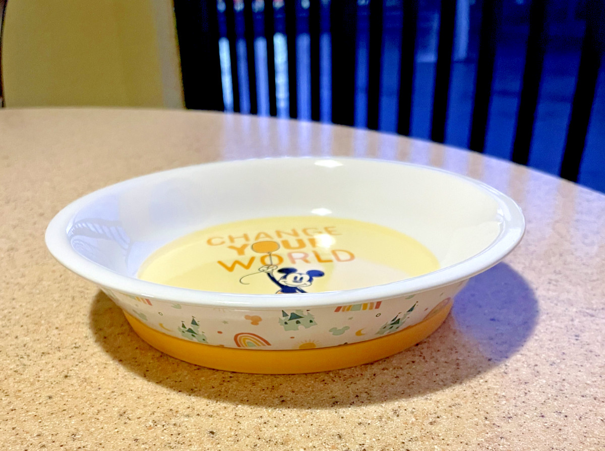 DISNEY MICKEY MOUSE CHANGE YOUR WORLD CERAMIC BOWL NWT DISNEY MICKEY MOUSE CHANGE YOUR WORLD CERAMIC BOWL NWT