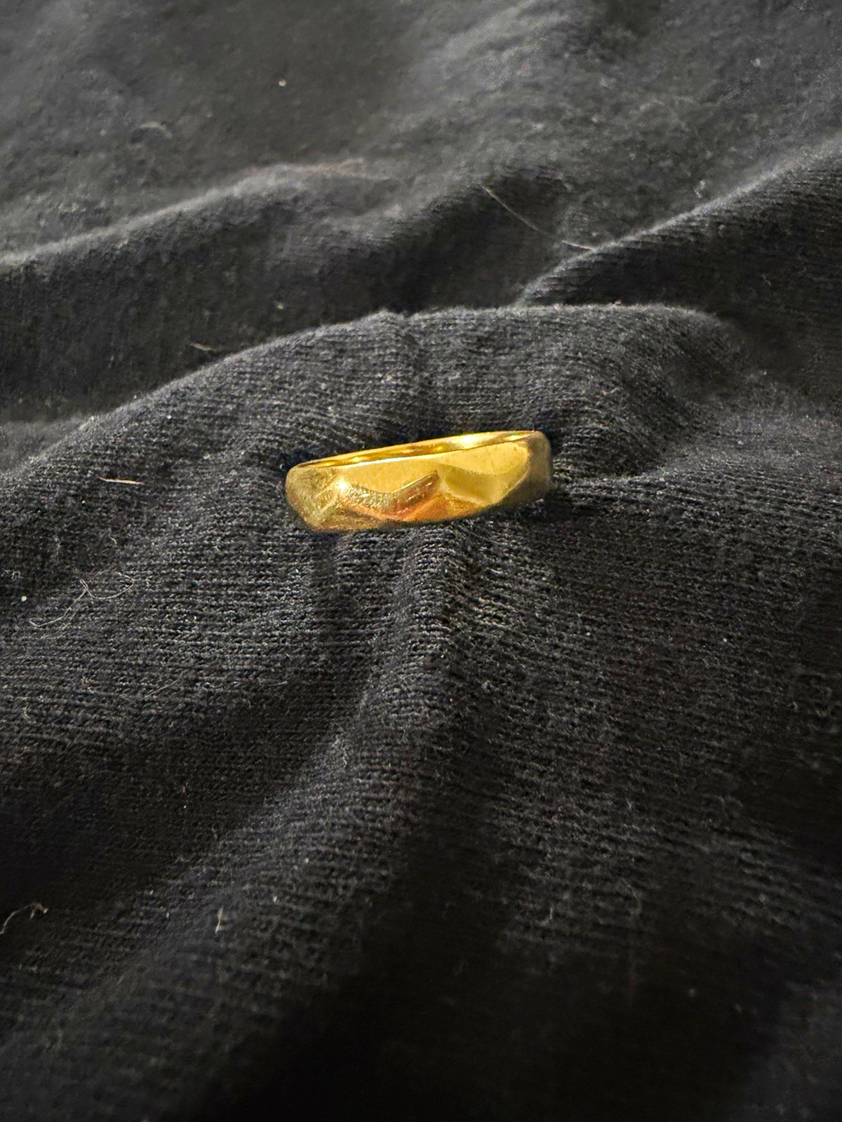 Vintage 14K Gold Wave Band Ring 5mm British Birmingham Hallmarks