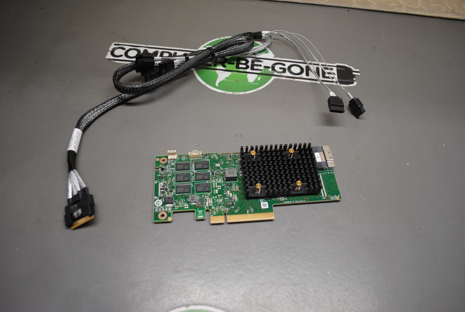 BROADCOM 05-50077-01 MegaRAID 9560-8i RAID Controller PCI-Express 4.0 
