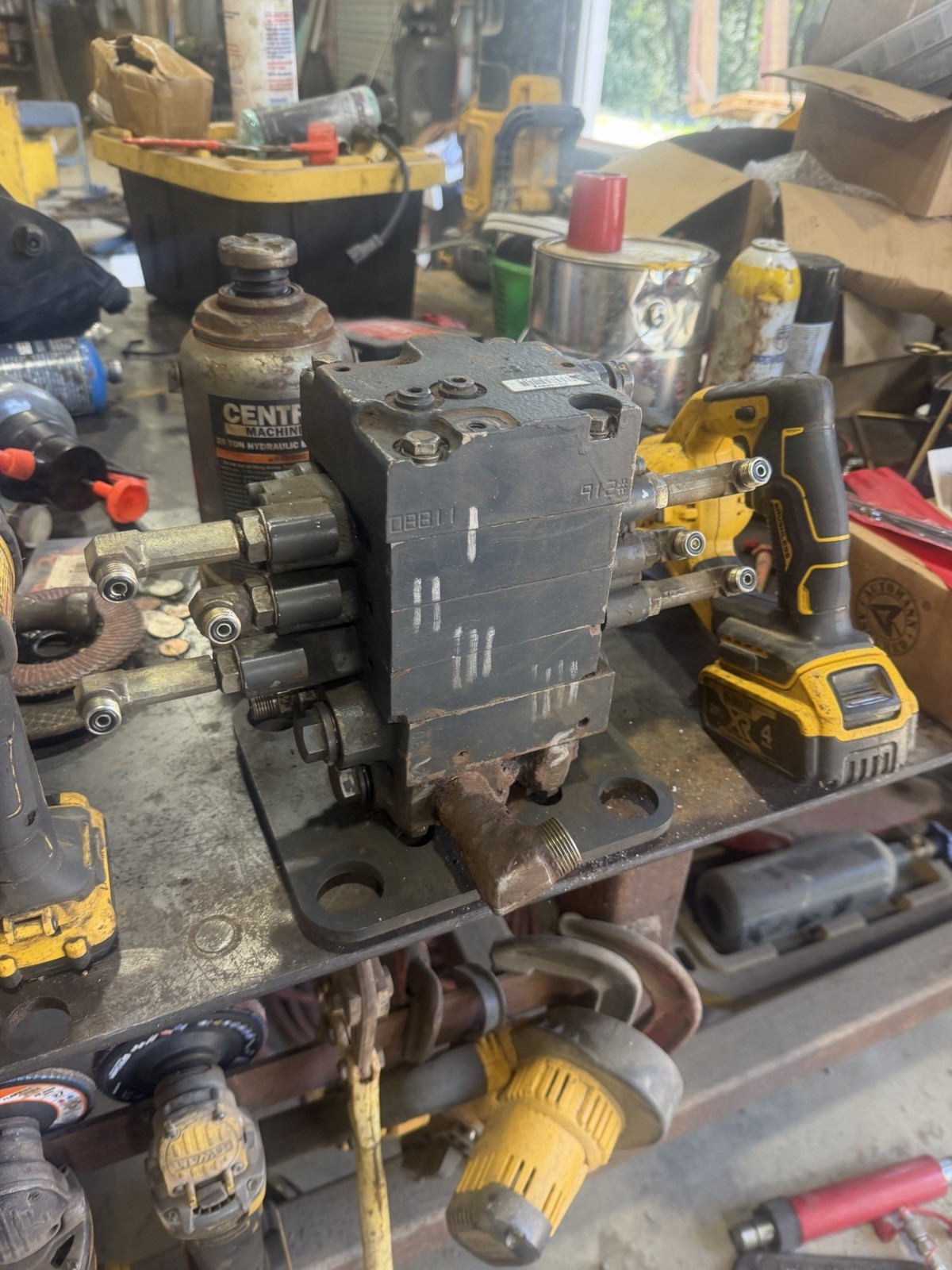 Industrial Hydraulic Control Valve Manifold Block Assembly, Multi-Port Industrial Hydraulic Control Valve Manifold Block Assembly, Multi-Port