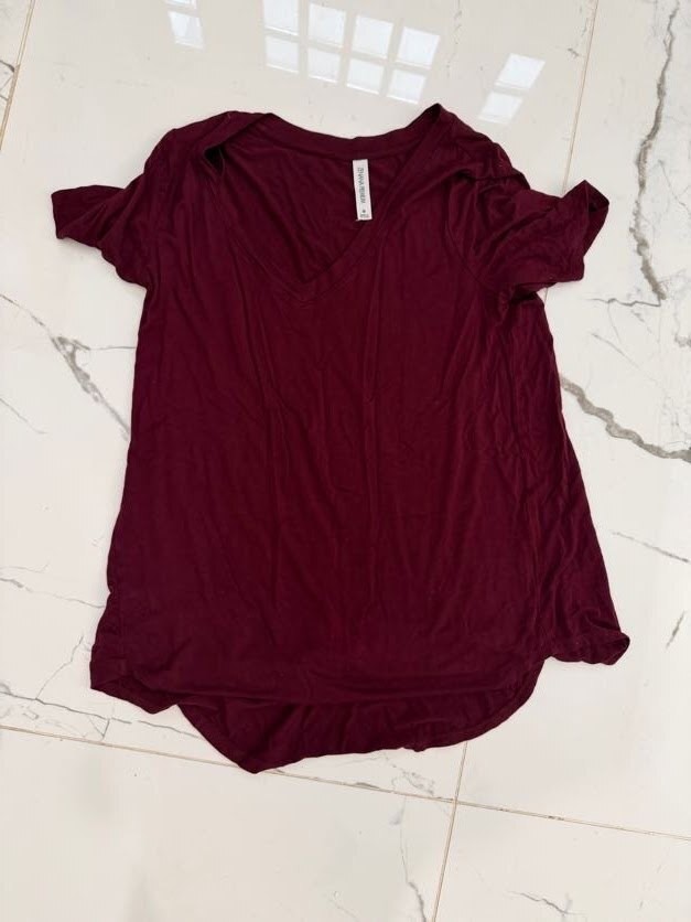 Zenana Premium Burgundy V-Neck Top Women\'s M