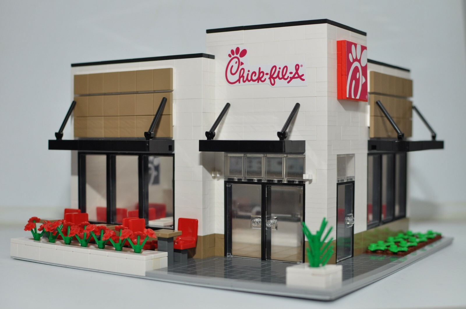 Chicken Sandwich Restaurant Creator Modular City Custom Built Brick Model MOC