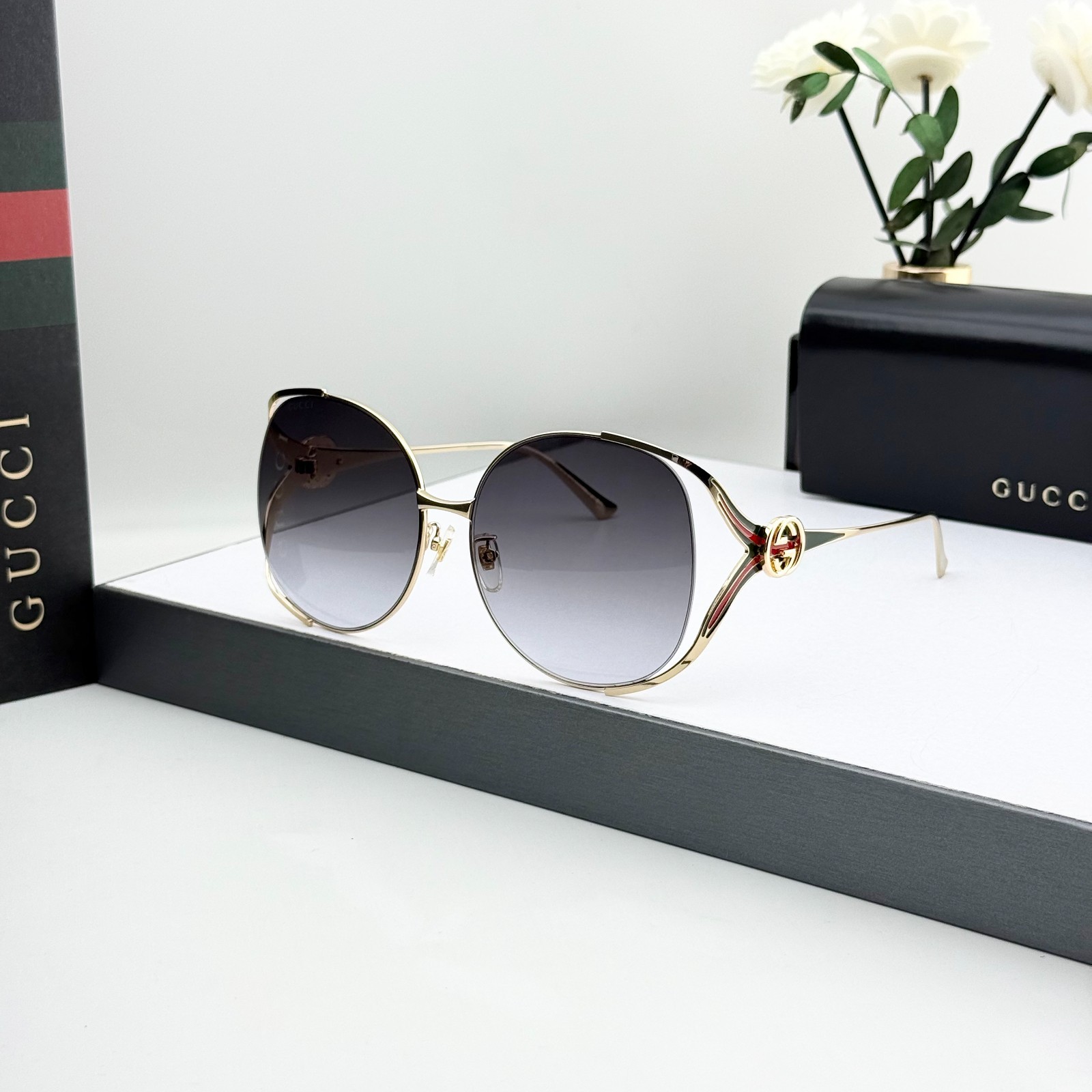 Gucci GG0225S 001 Fork Sunglasses Gold Metal Gray Gradient Lens Women 63-17-130