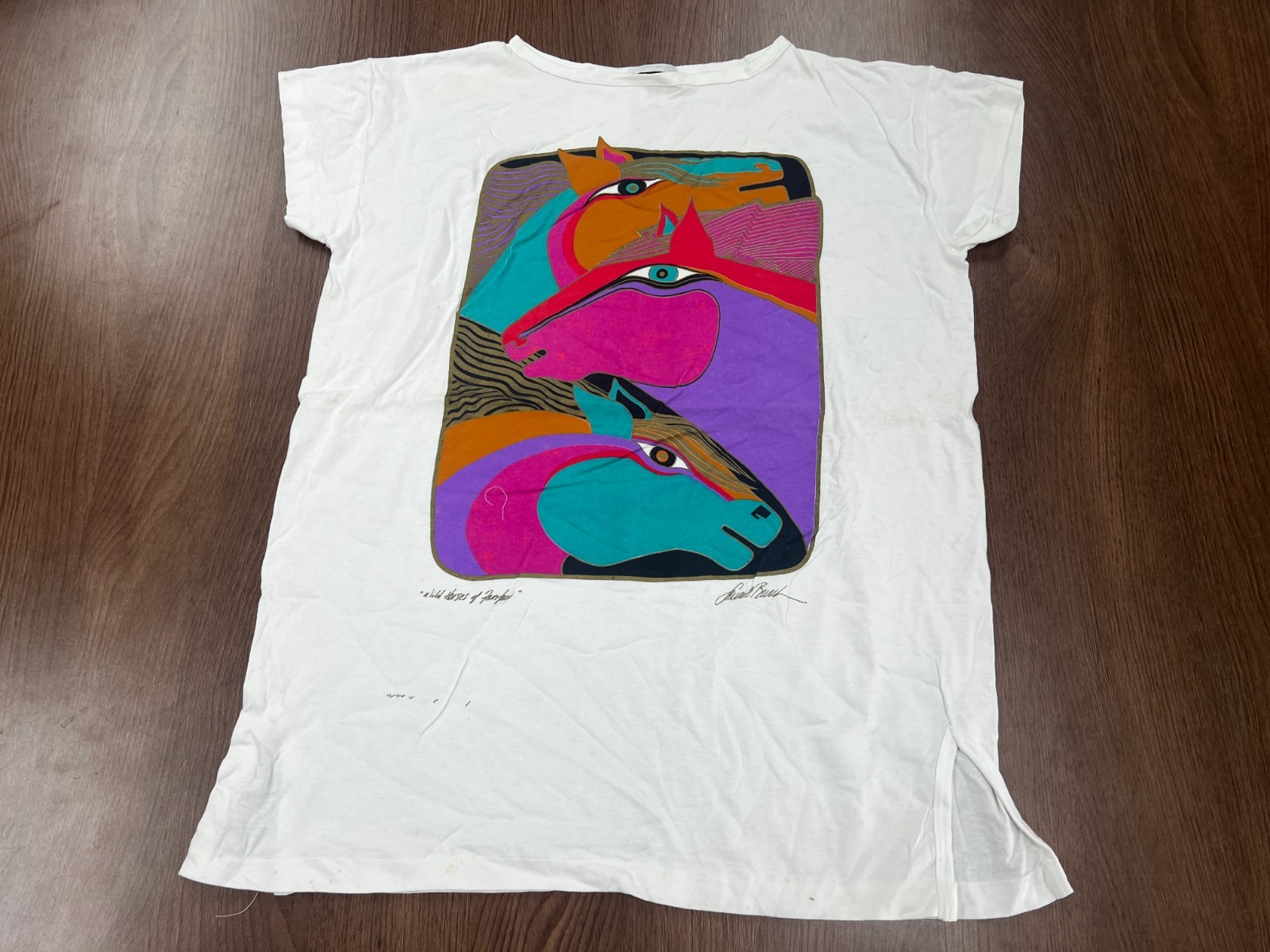 VINTAGE LAUREL BURCH WOMEN\'S SHIRT ONE SIZE WILD HORSES OF FANTASY ART NOS 90S