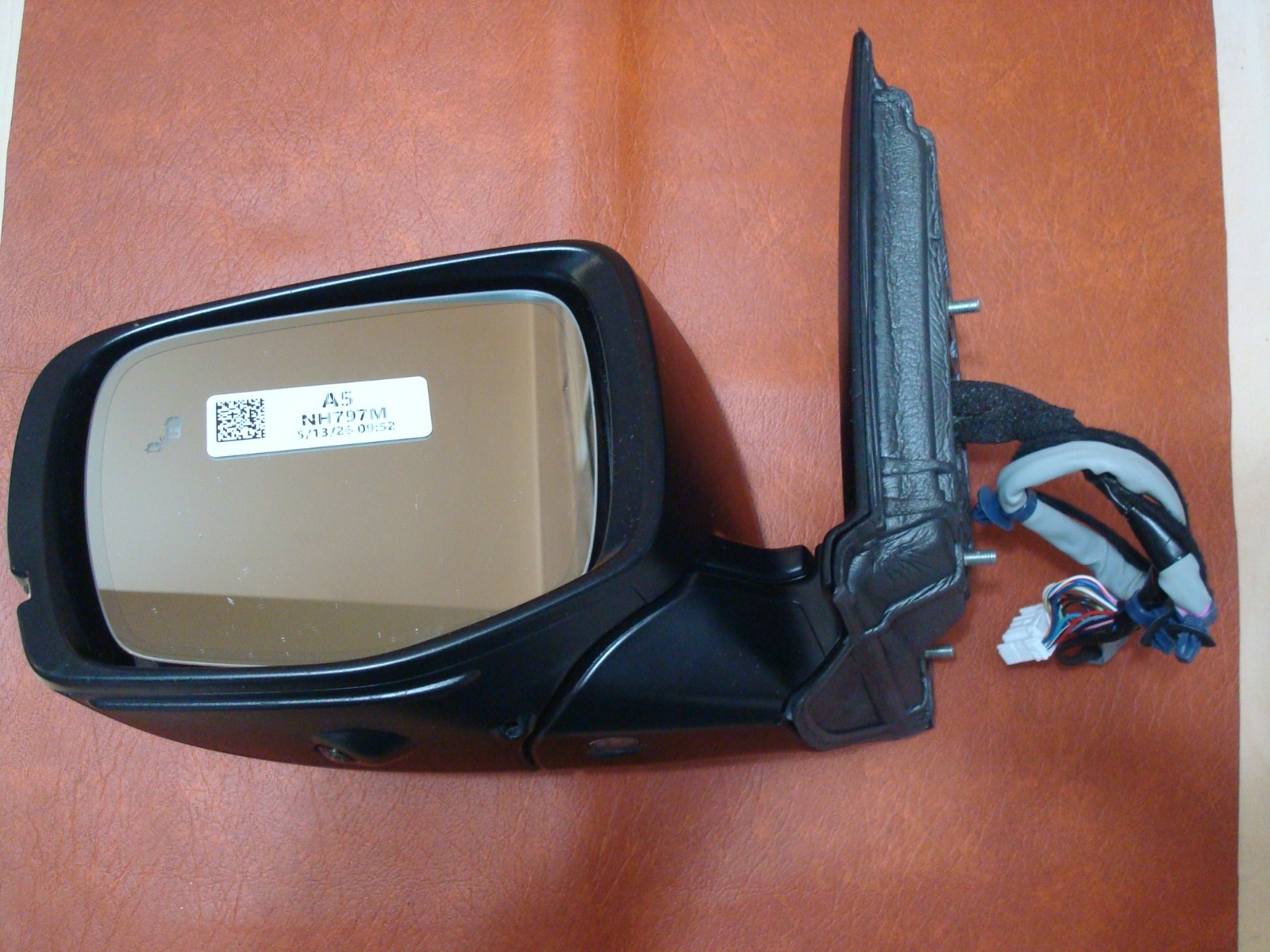 2023 - 2026 HONDA PILOT LEFT DOOR MIRROR  W/BLIND SPOT, CAMERA OEM