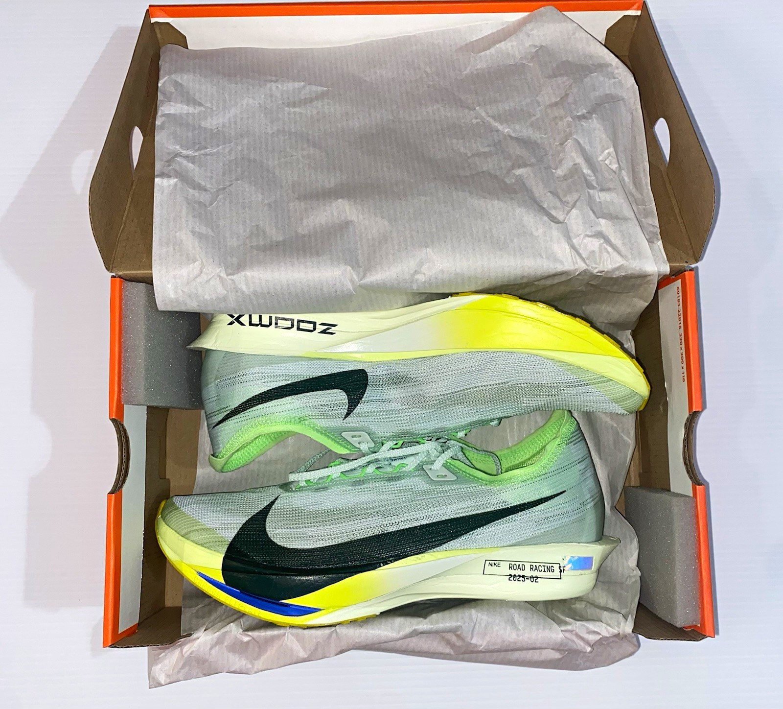 Size 10 - Nike ZoomX StreakFly 2 Barely Green Volt Ice (BRAND NEW - with box)