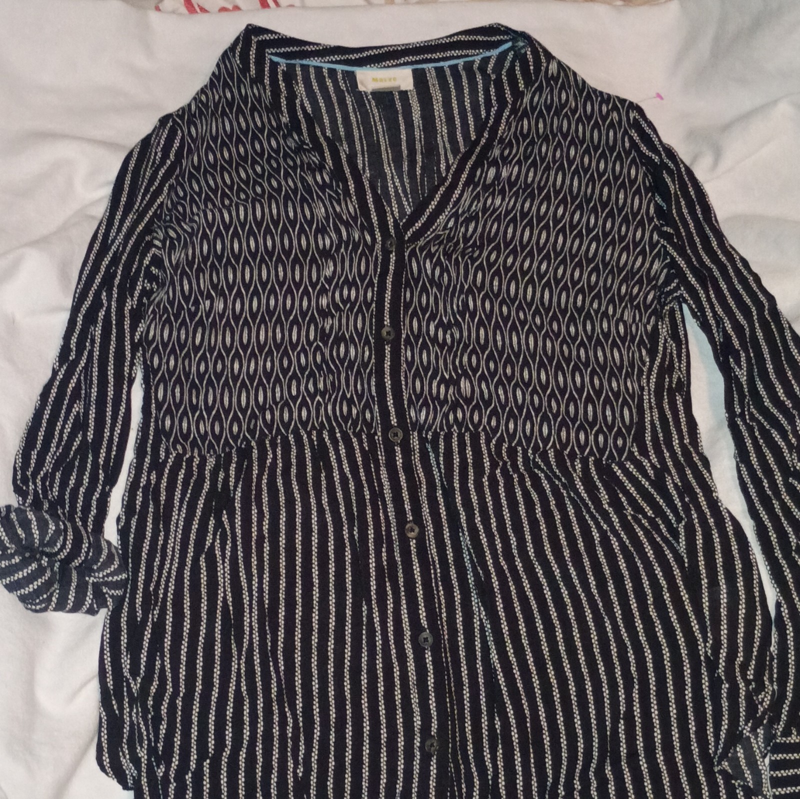 Anthropologie Maeve Calia Black & White Printed Buttondown Tunic Top Size 12 Anthropologie Maeve Calia Black & White Printed Buttondown Tunic Top Size 12