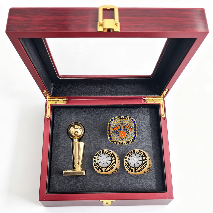 3PCS New York Knicks Championship Rings Set & Trophy with Box 1970 1973 2026 3PCS New York Knicks Championship Rings Set & Trophy with Box 1970 1973 2026