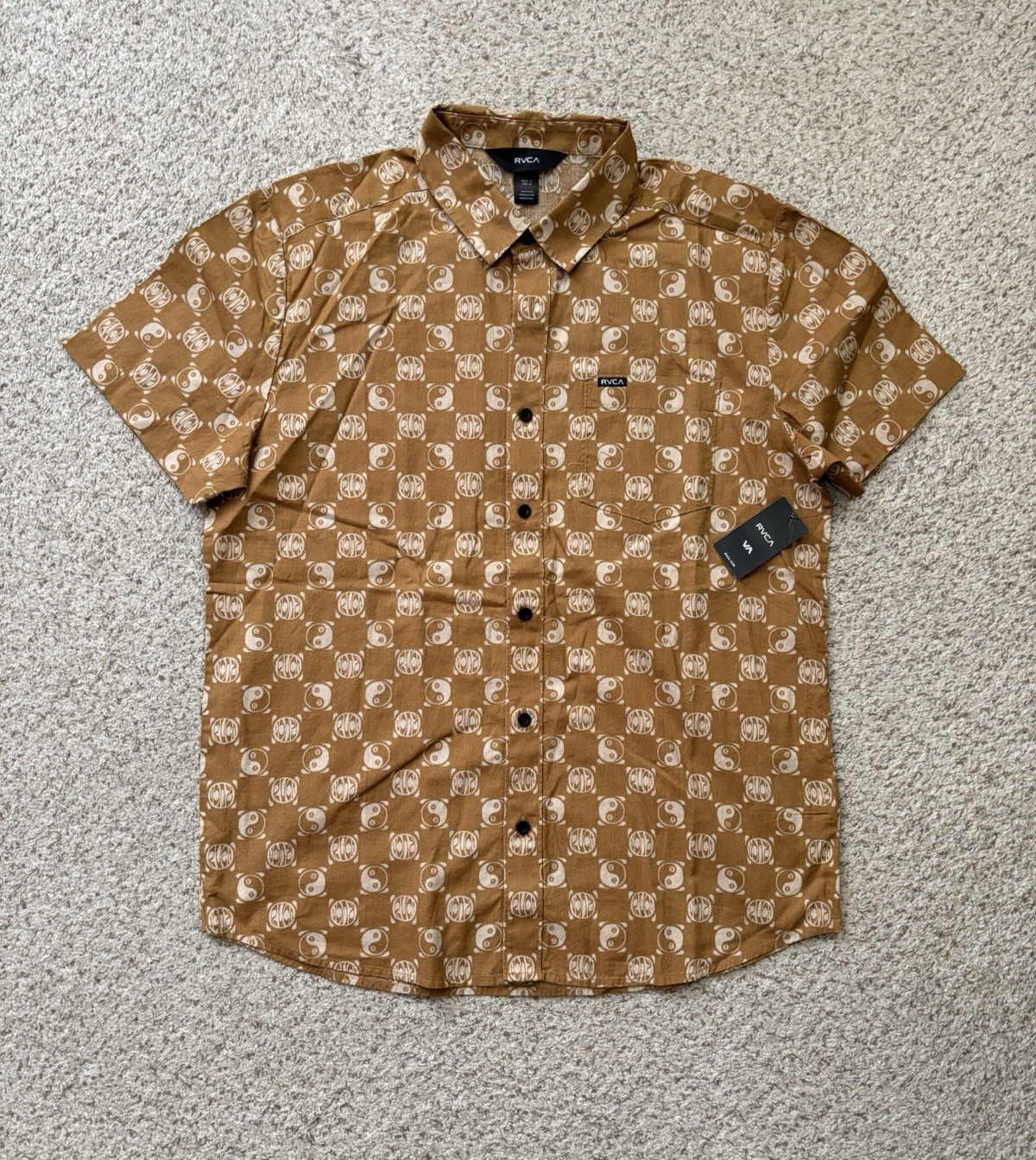 NEW RVCA Shirt Mens Size Medium Brown Kimura Short Sleeve Button up Ying Yang NEW RVCA Shirt Mens Size Medium Brown Kimura Short Sleeve Button up Ying Yang